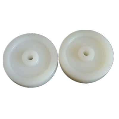 0.01mm প্লাস্টিক ইনজেকশন ছাঁচনির্মাণ প্রক্রিয়াকরণ হালকা সাদা নাইলন স্টিয়ারিং কাস্টার ফর্ক হুইল